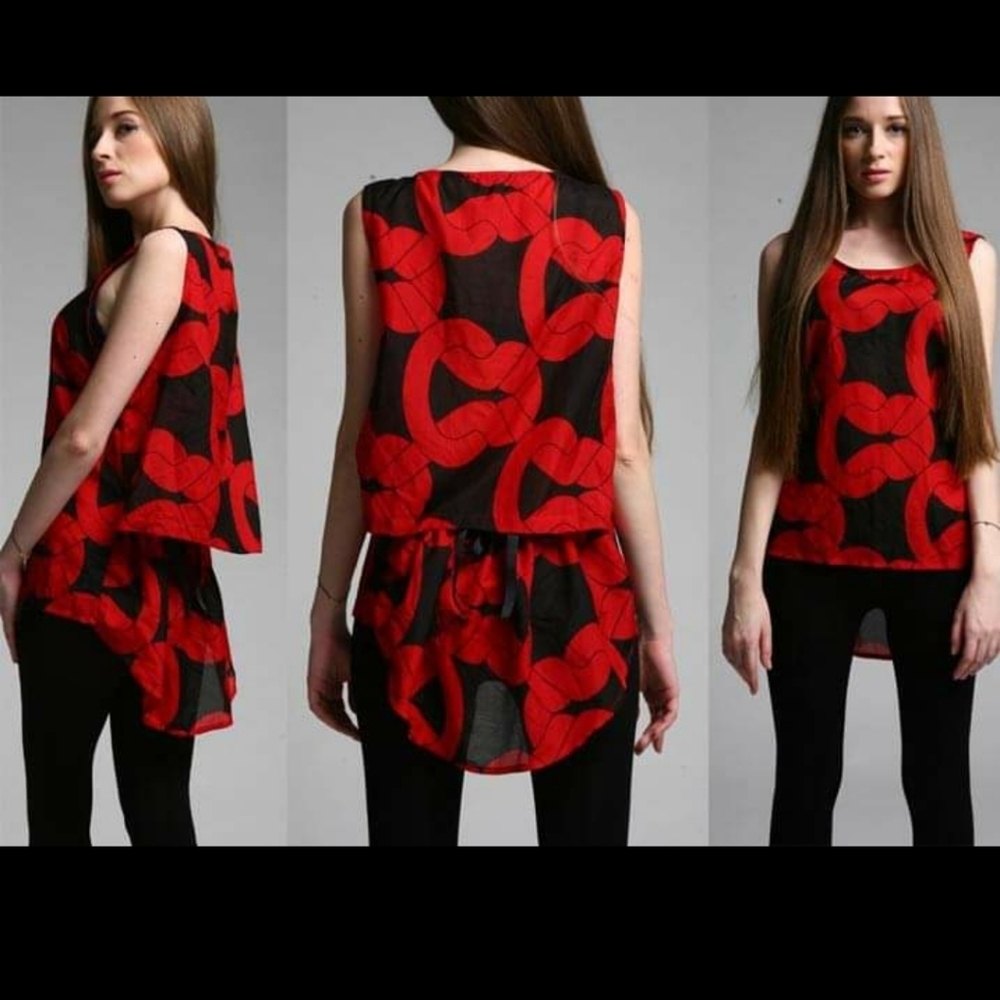 Love Dollybird cotton silk bold print top